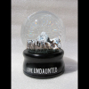 06-portfolio-snow-globe